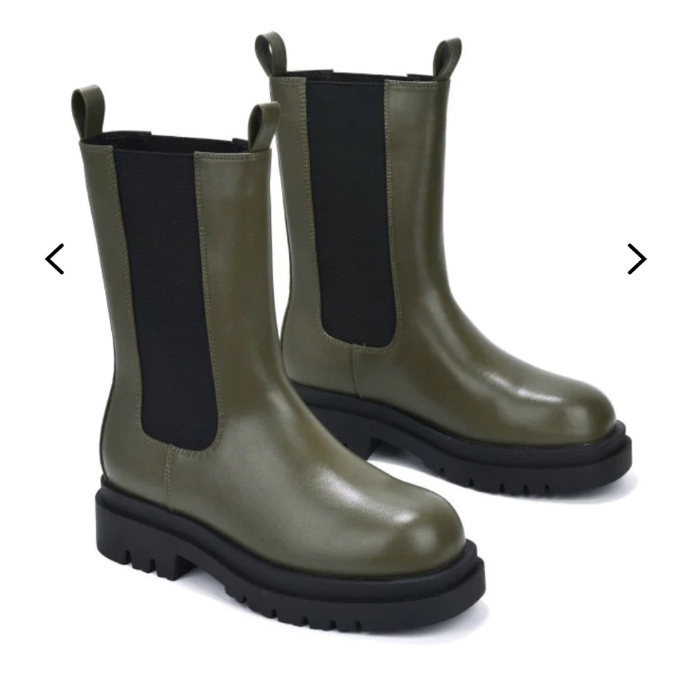 OLIVE GREEN COMBAT BOOTS